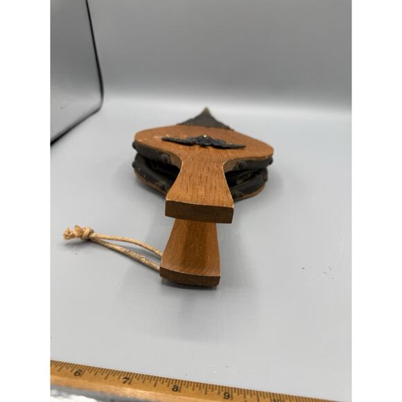 Vintage Wood & Leather Fireplace Bellows with Eagle Emblem – Decorative Piece - Picture 3 of 5